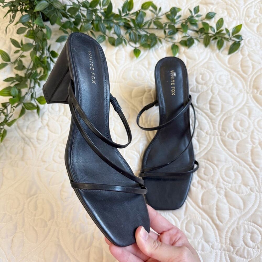 White Fox Boutique Strappy Heels Sz 9